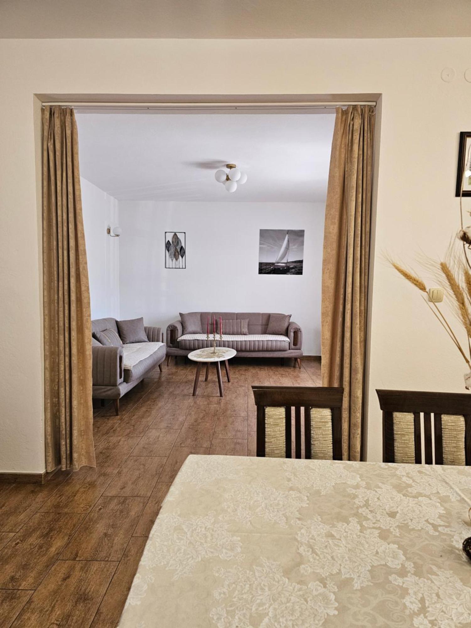 Apartments Nadja Kotor Buitenkant foto