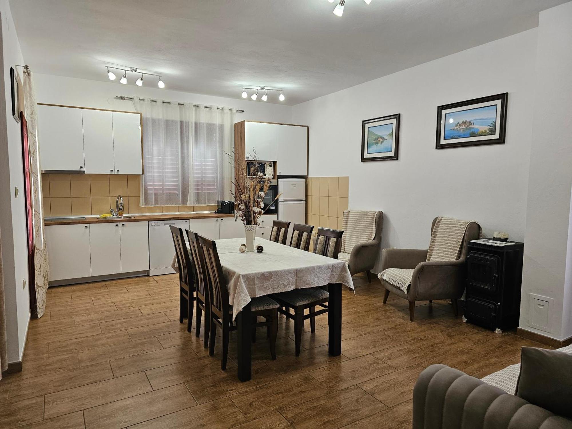 Apartments Nadja Kotor Buitenkant foto
