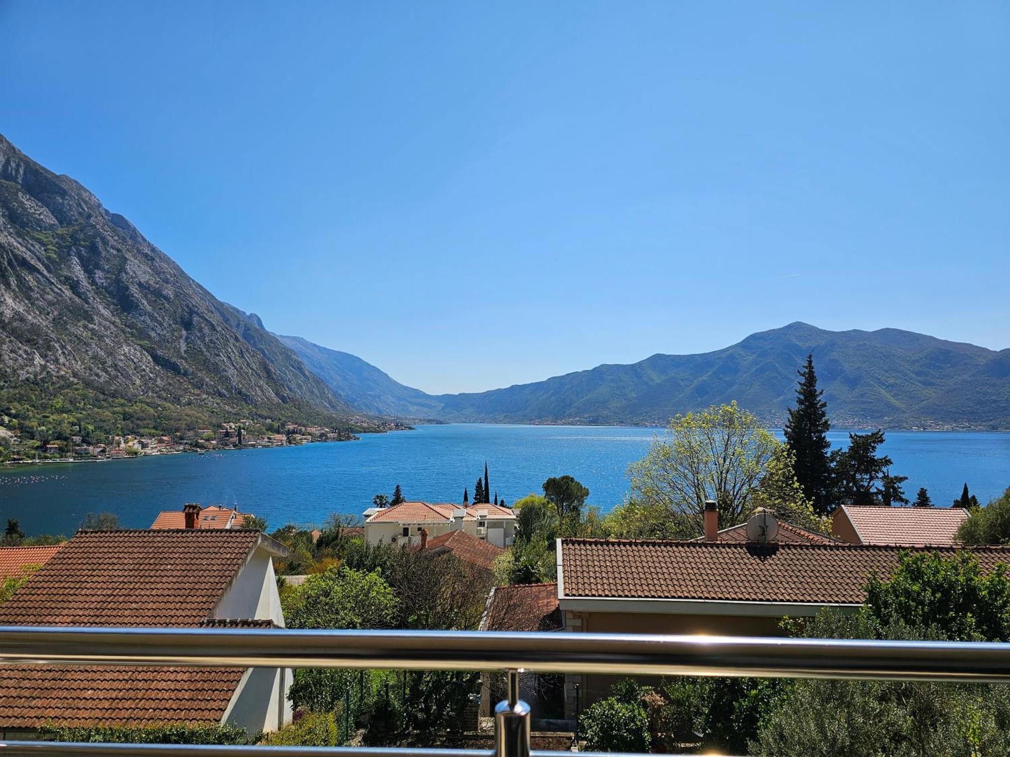 Apartments Nadja Kotor Buitenkant foto